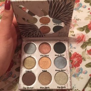 Glam Metals Palette